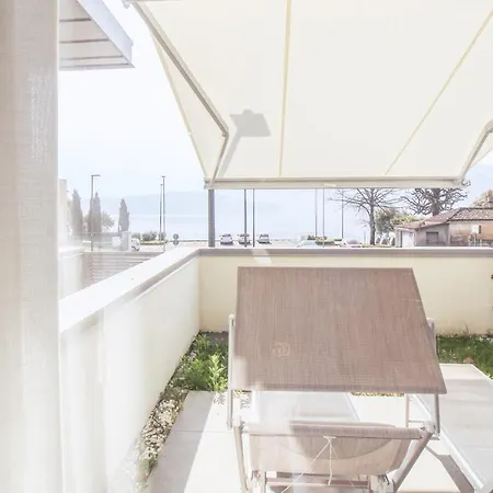 Apartment Residenza I Melograni -