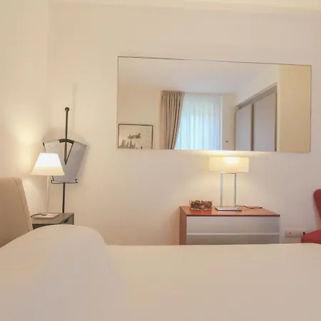 Residenza I Melograni - Apartamento *